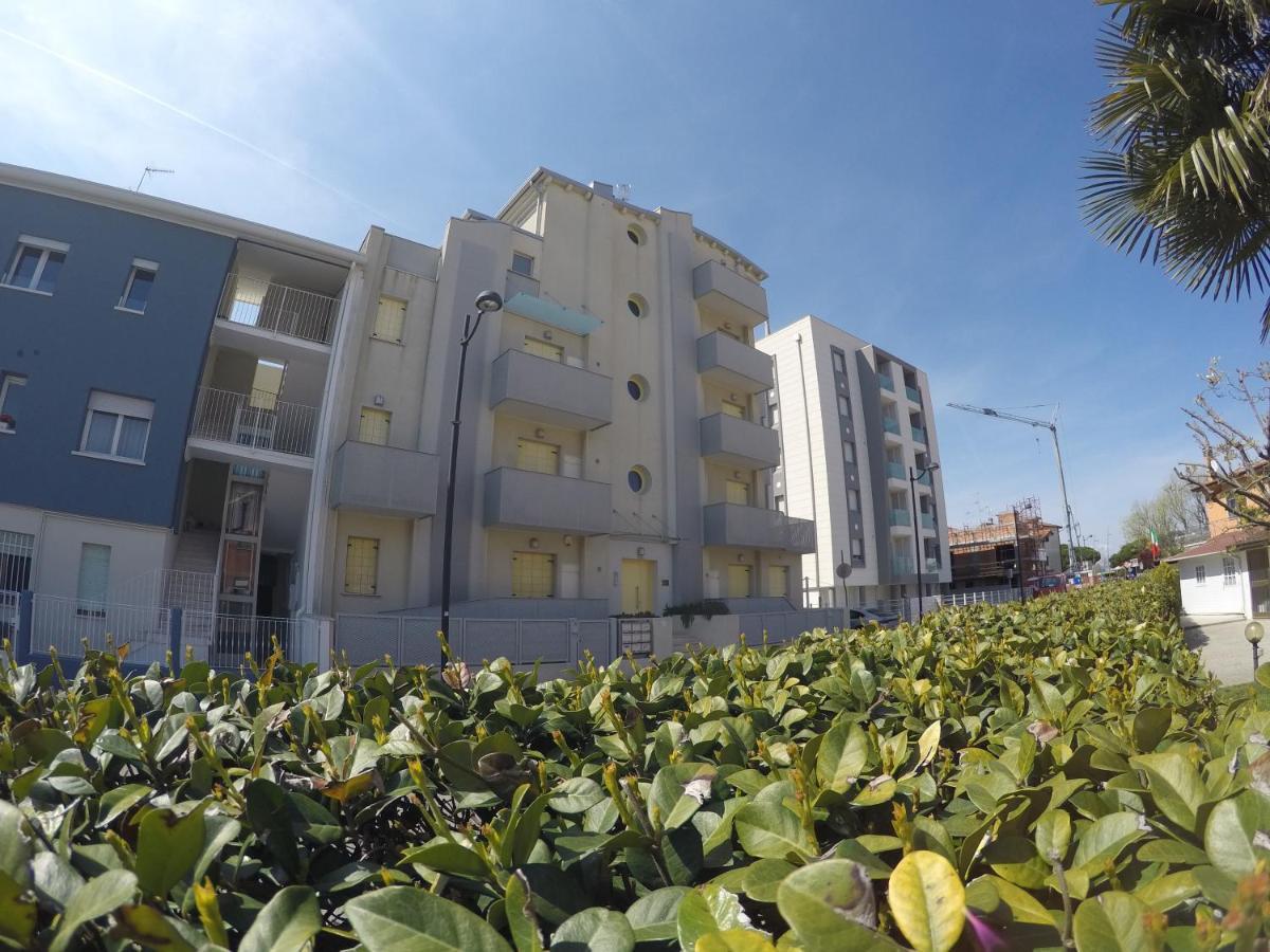 Attico Margherita - Agenzia Cocal Apartment Caorle Luaran gambar