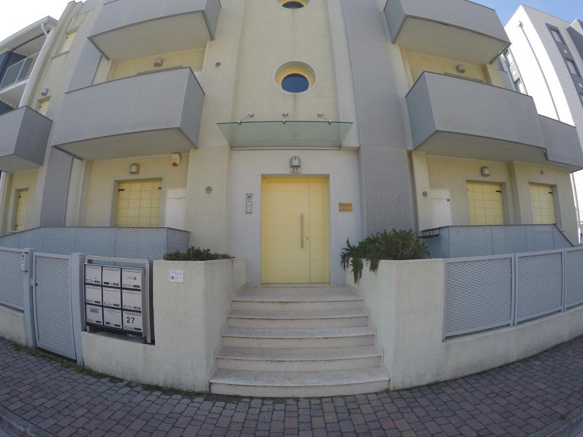 Attico Margherita - Agenzia Cocal Apartment Caorle Luaran gambar